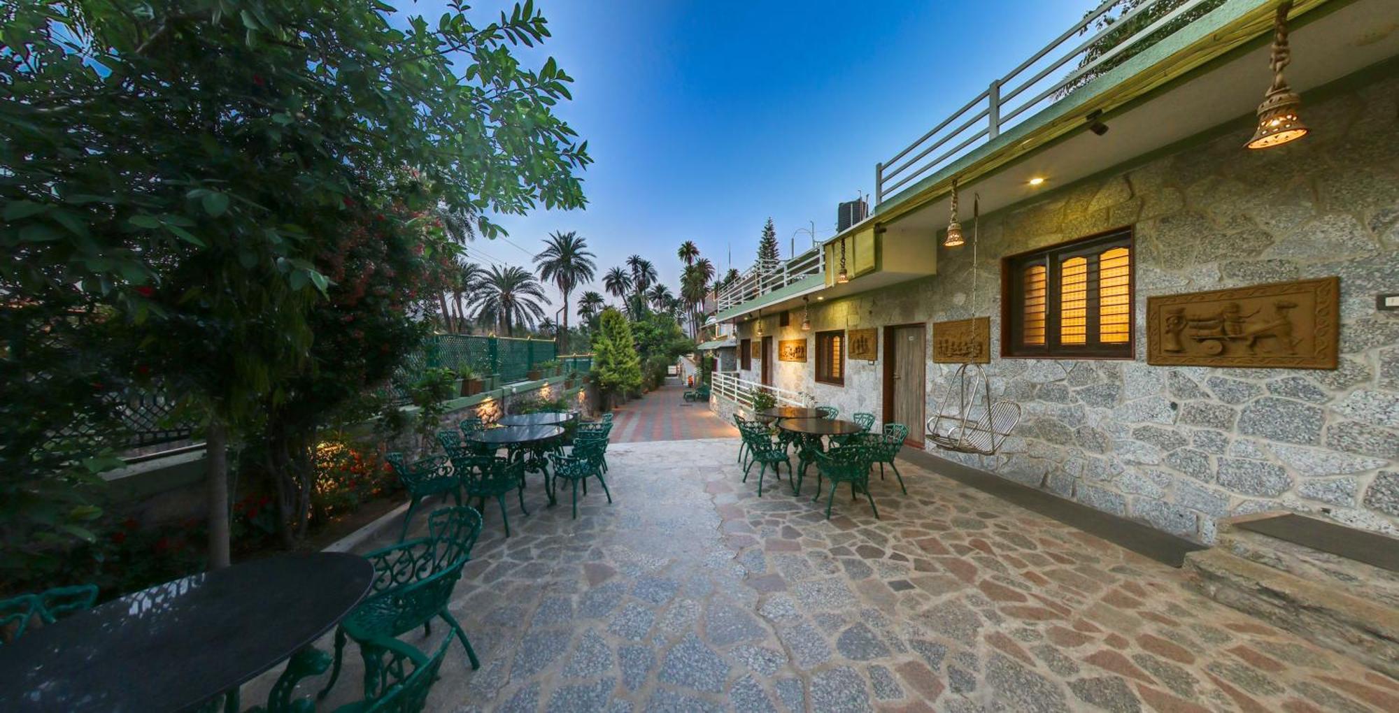Hari Niwas - A Boutique Garden Resort Маунт-Абу Экстерьер фото